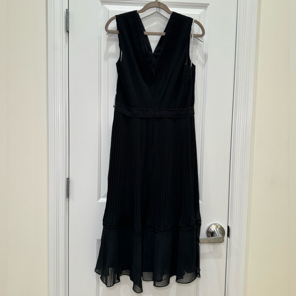 NWT Kay Unger Beaded Pleated V Neck Cocktail Party Event Midi Dress Black 10 - Picture 3 of 6